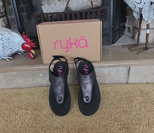 Ryka Women's Metallic and Black Sandals